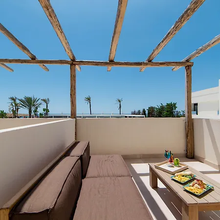 Cumeja Club & Hotel 4*