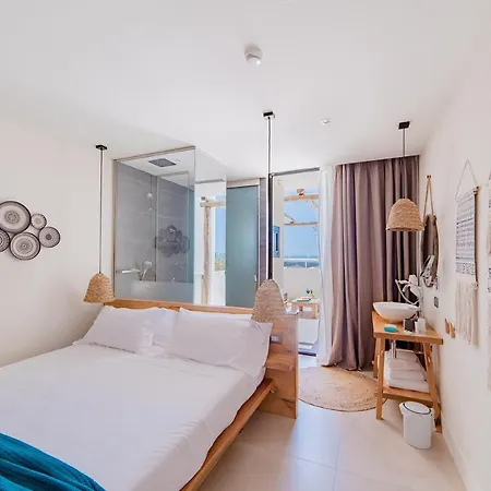 Hotel Cumeja Club & 4*