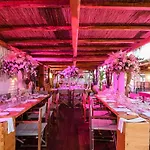 Cumeja Club & بايا دوميزيا