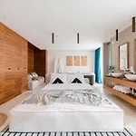 Cumeja Club & فندق بايا دوميزيا