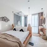 Cumeja Club & بايا دوميزيا