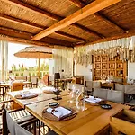 فندق Cumeja Club & بايا دوميزيا