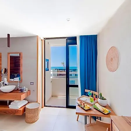 Hotel Cumeja Club &