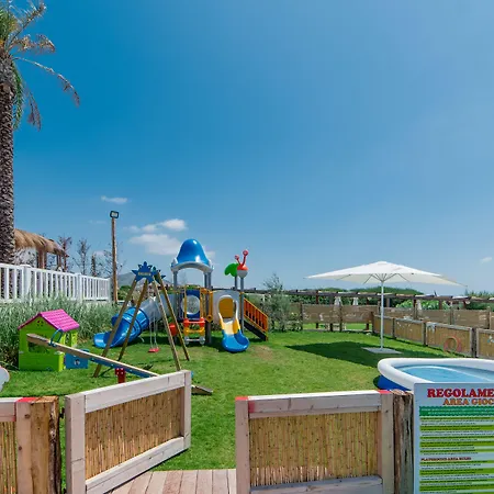 Hotel Cumeja Club & Baia Domizia