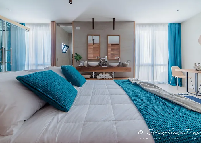 Cumeja Club & Hotell