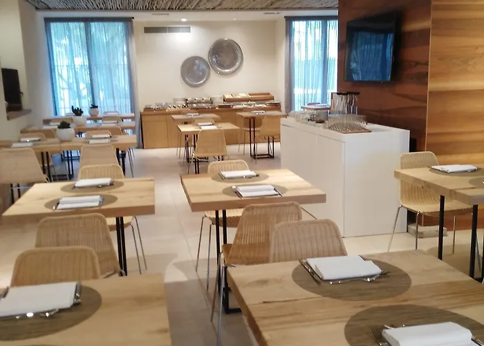 Cumeja Club & Baia Domizia