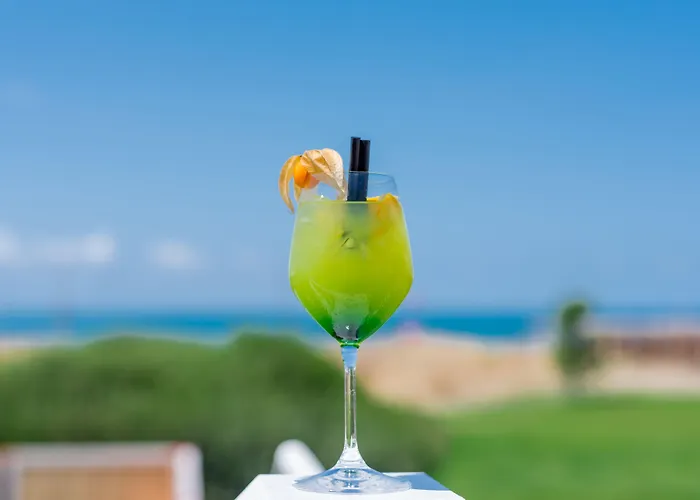 Hotell Cumeja Club &