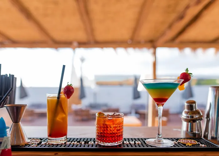 Hotell Cumeja Club &